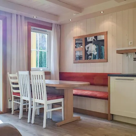 Beautiful In With 3 Bedrooms And Wifi Сasa de vacaciones Farsund