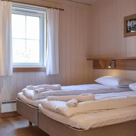 Beautiful In With 3 Bedrooms And Wifi * Farsund