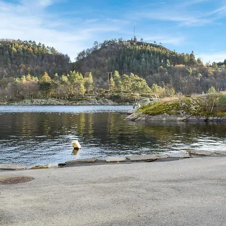 Beautiful In With 3 Bedrooms And Wifi * Farsund